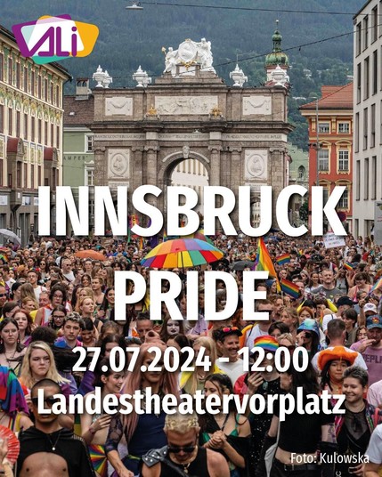 Foto eine Parade mit Triumphpforte im Hintergrund.

Text auf dem Bild:
Innsbruck Pride
27.07.2024 - 12:00
Landestheatervorplatz